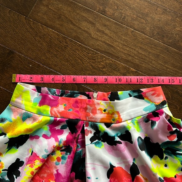 COLOURFUL SKIRT 🌺🌼 - Picture 2 of 3